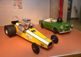 Rasante Seifenkisten rasen am Himmelfahrtstag den Hauswörmannsweg hinunter. Foto: Claudia Sarrazin