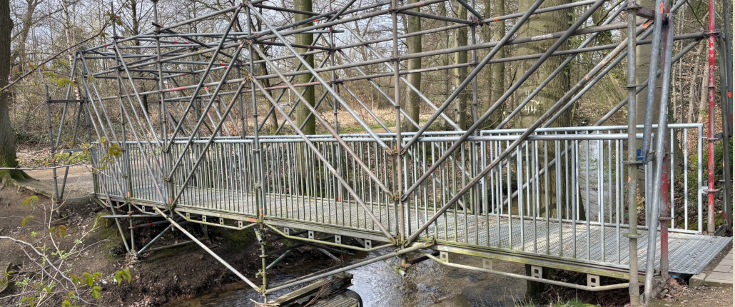 Bruecke-Friedhof-Kloster-Oesede_Titel